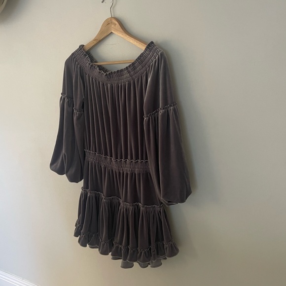 MISA Los Angeles Talin Metallic Velvet Dress - Picture 3 of 14